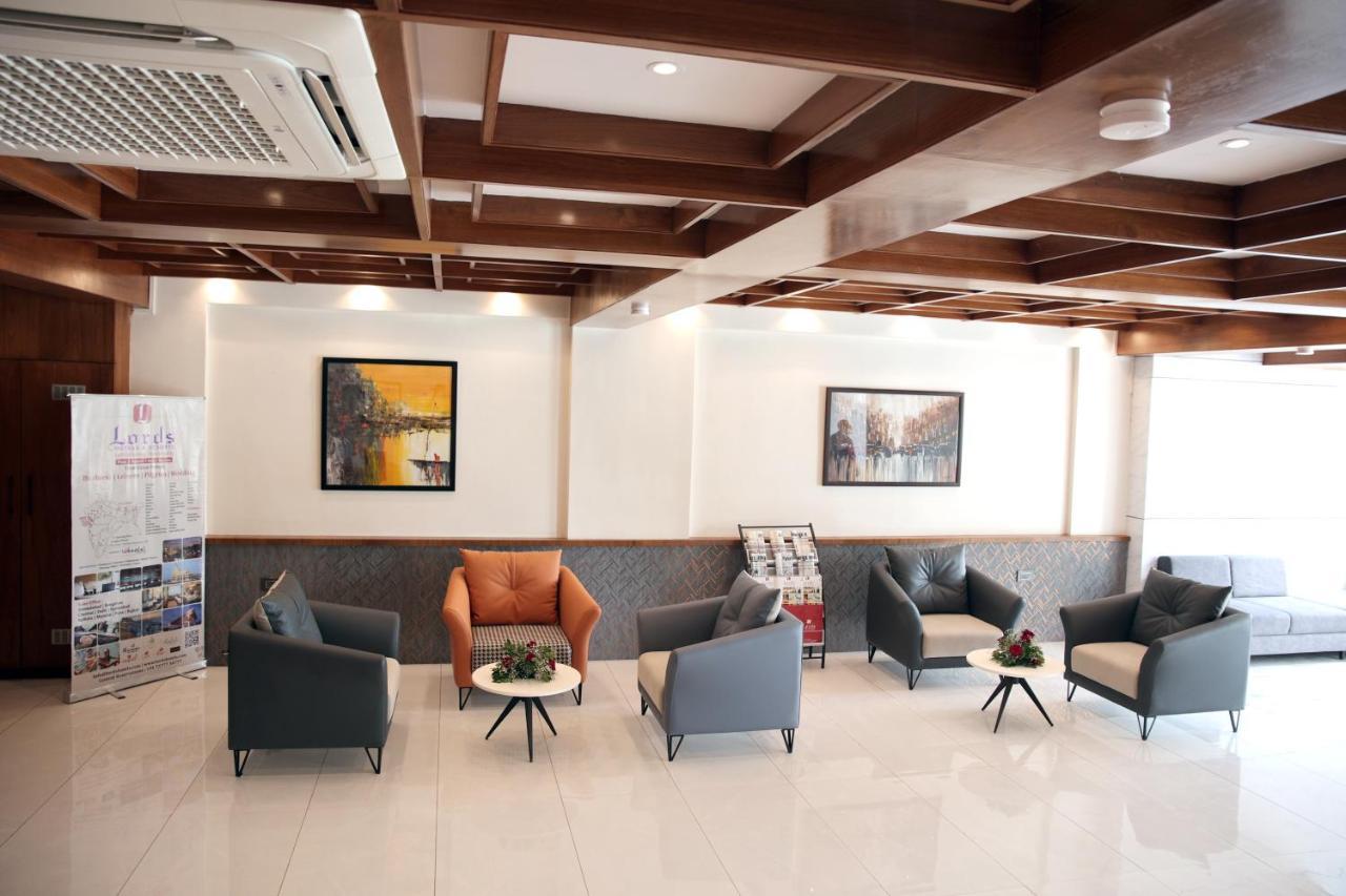 Lords Eco Inn, Ambaji Extérieur photo